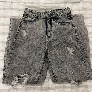 SHEIN ripped jeans size M